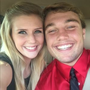 Meet your Posher, Brittney